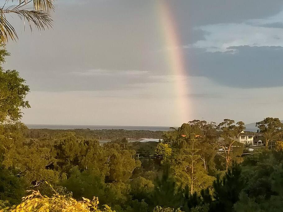Boyle'S Beach House - Fully Furnished 3 Bedroom Home. Secure Parking. Nambucca Heads Bagian luar foto