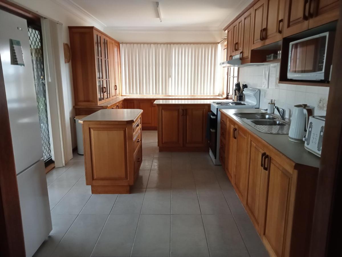 Boyle'S Beach House - Fully Furnished 3 Bedroom Home. Secure Parking. Nambucca Heads Bagian luar foto